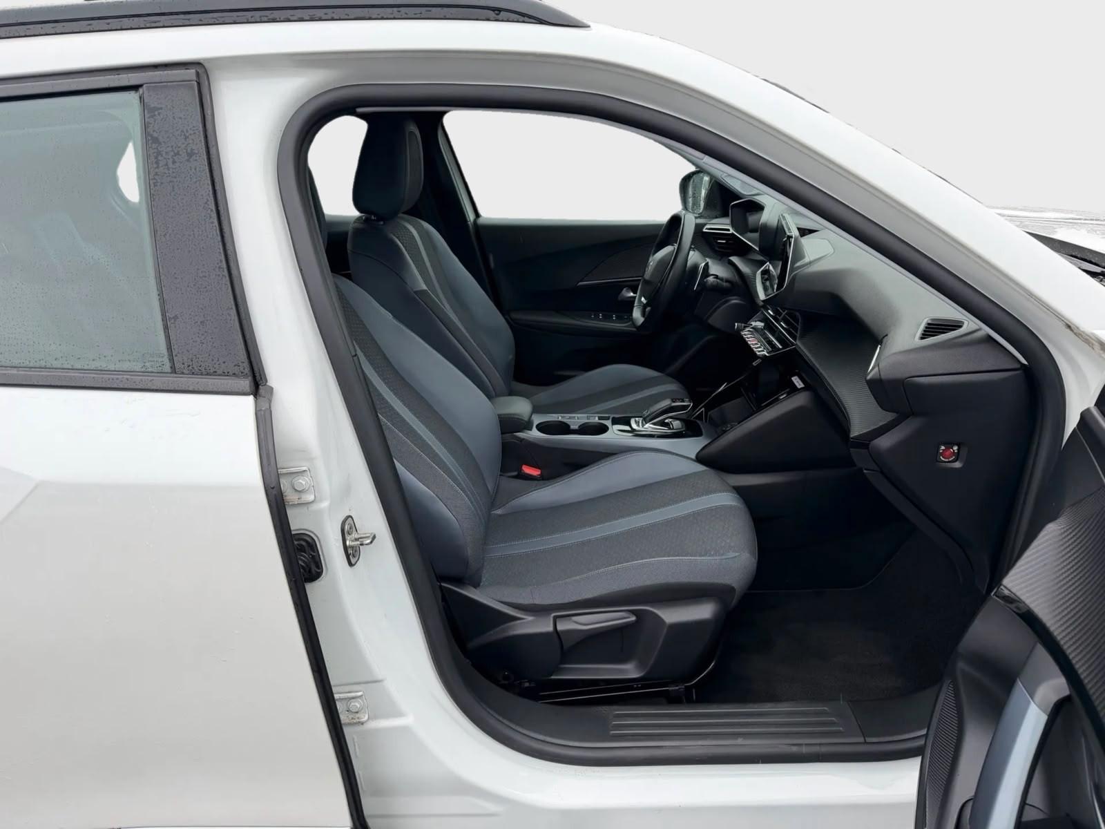 Peugeot 2008 Allure 1.5 BlueHDi Kamera/3-D Cockpit
