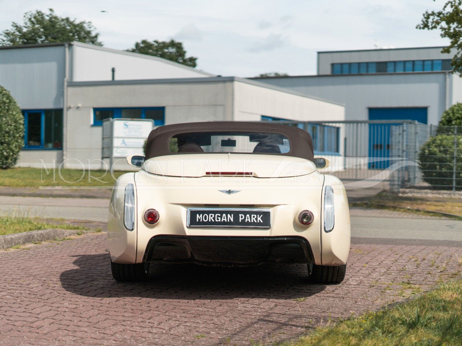 Fahrzeugabbildung Morgan Aero 8