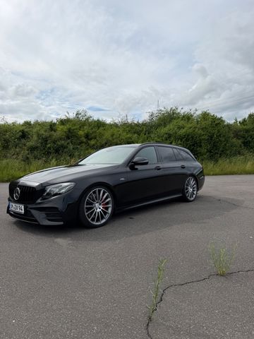 MERCEDES-BENZ E 53 AMG Mercedes-AMG E 53 4MATIC+ T Autom. ...