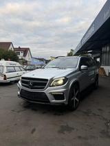 Mercedes-Benz Mercedes GL 63 AMG - scheckheftgepflegte Mercedes GL 63 AMG