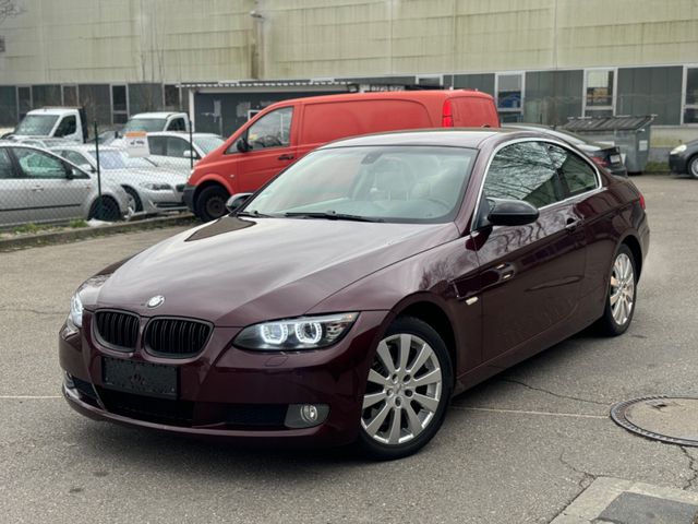 BMW 330 Baureihe 3 Coupe 330i +NAVI+XENON+MEMORY