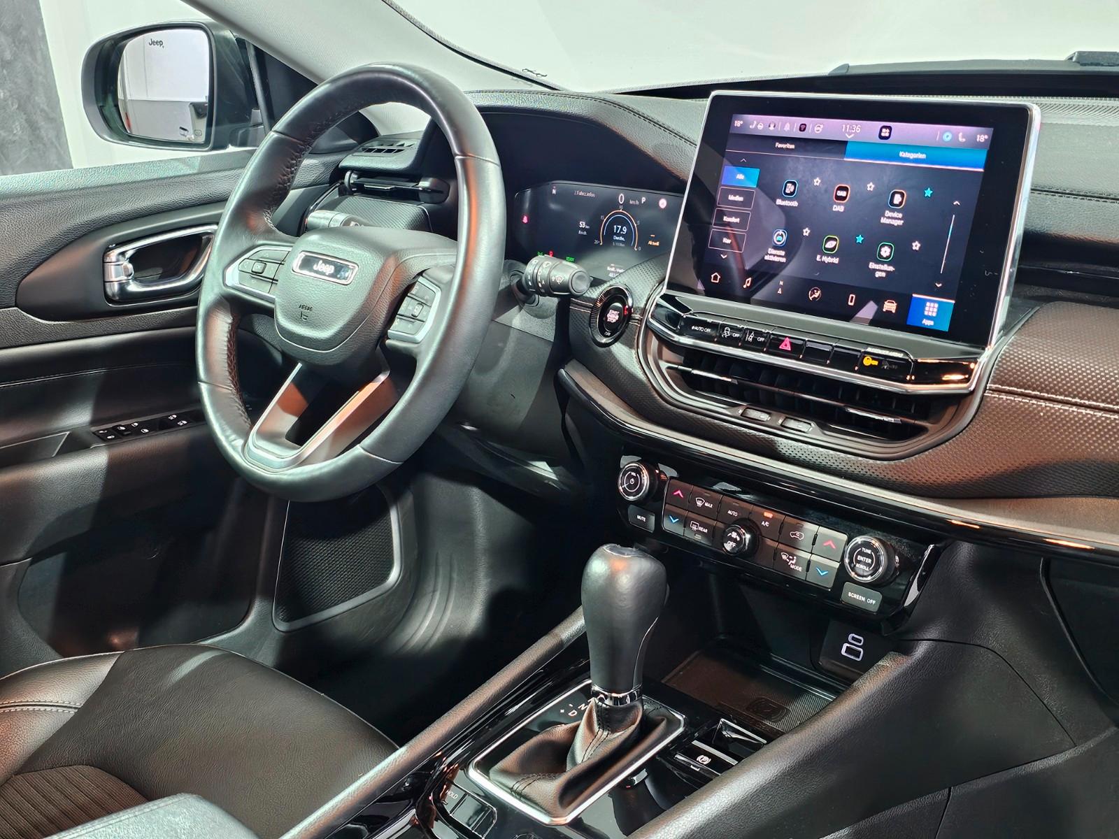 Jeep Compass Night Eagle Mild-Hybrid FWD*1.HAND
