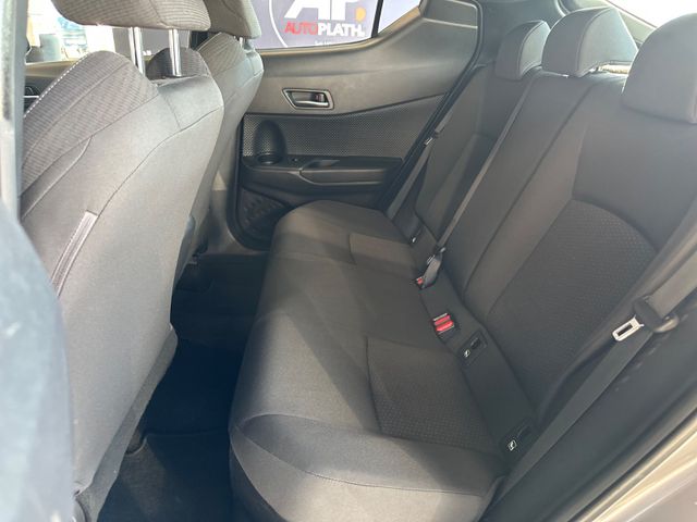 Toyota C-HR  Hybrid Flow