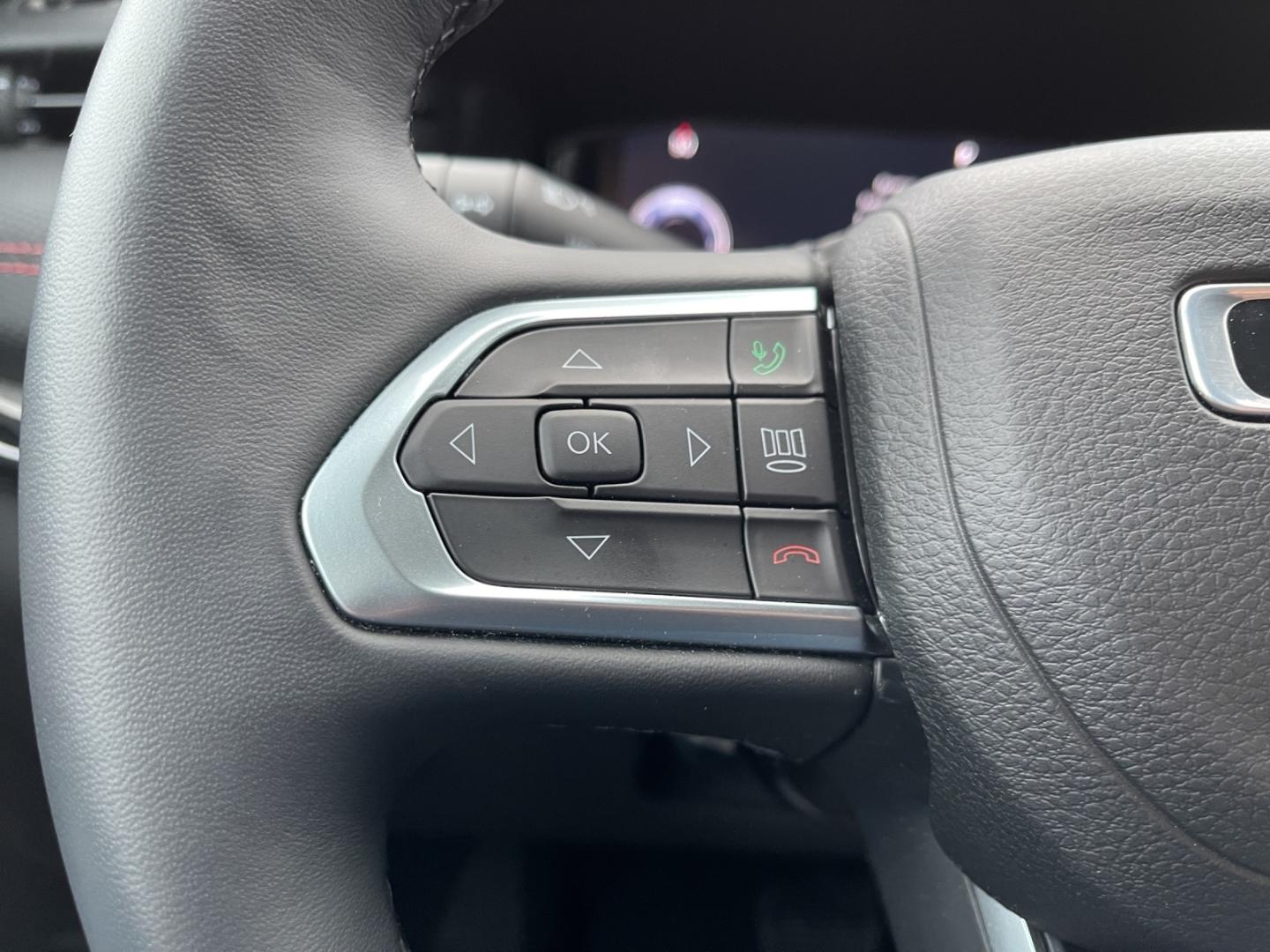 Jeep Compass High Altitude Hybrid+KAMERA+NAVI+PDC+SHZ