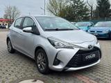 Toyota Yaris 1.5 *1.HAND*KAMERA*SPURSYSTEM* - Toyota in Düsseldorf