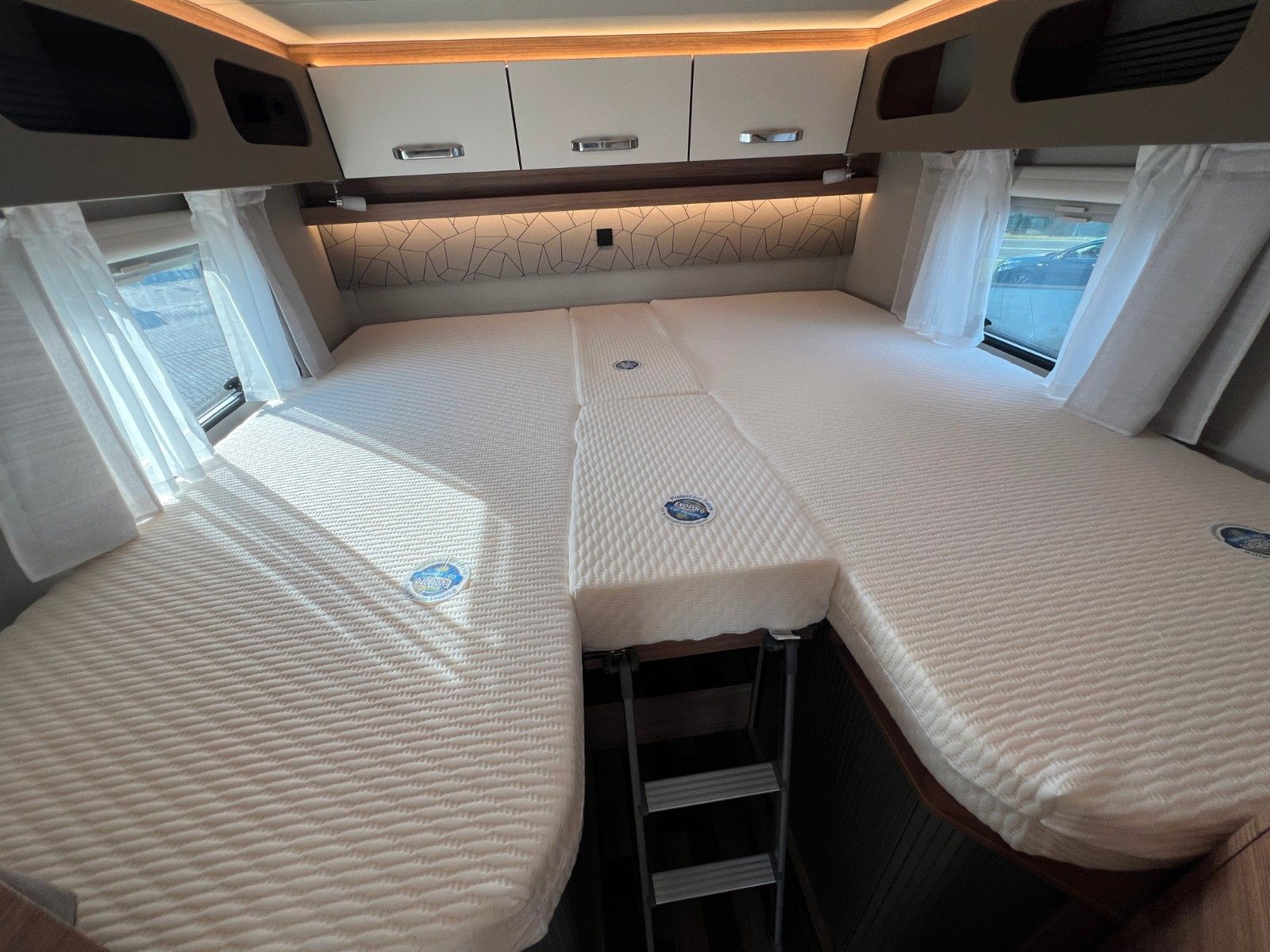 Fahrzeugabbildung Weinsberg CaraCompact Edition Pepper 600 MEG MJ26