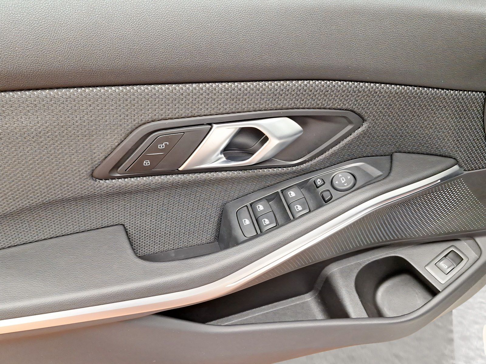 BMW 318 - Bild 16