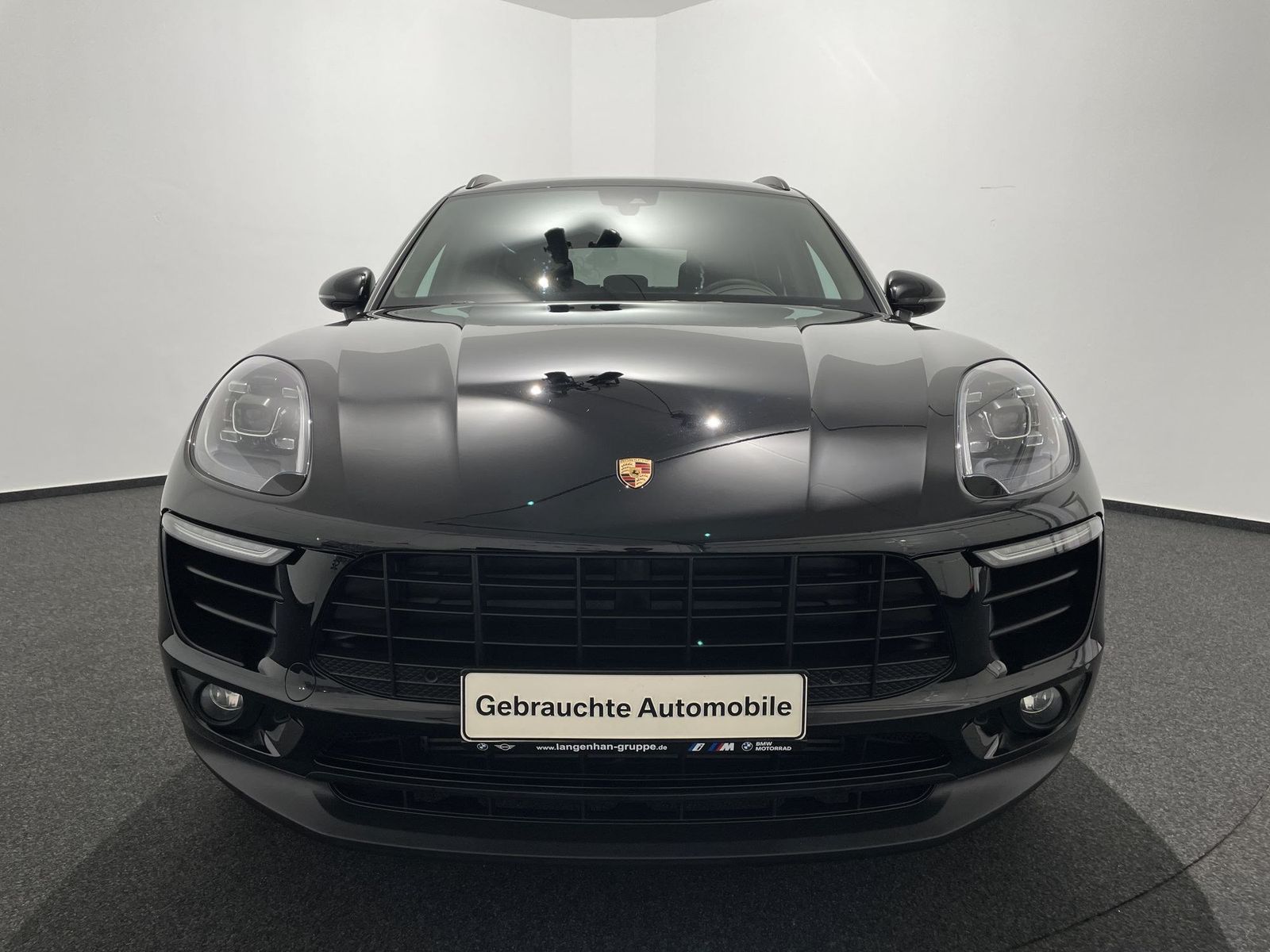 Porsche Macan PDK DAB LED AHK el. Sitze Klima PDC foto 2