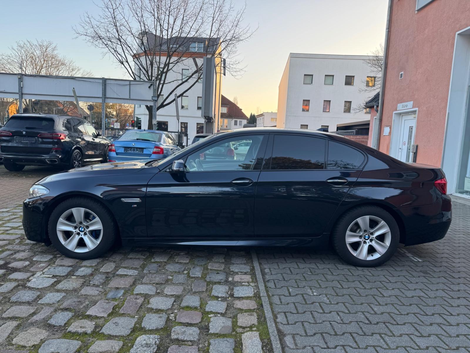 BMW 530 5 Limousine 530 d M-Sport *NAVI*HEAD-UP*BI-X