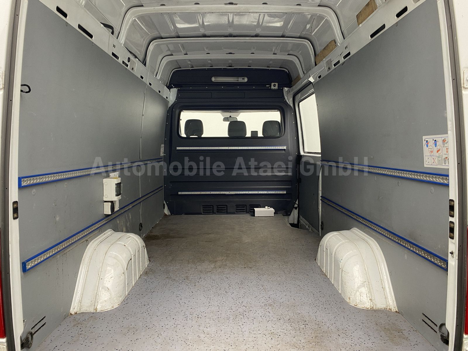 Fahrzeugabbildung Mercedes-Benz Sprinter 313 CDI *Behörde/Camper* MARKISE 3790