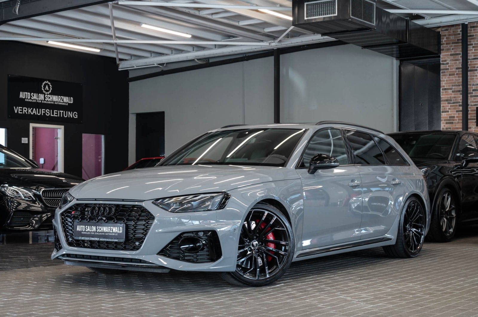 Audi RS4 Used vehicle for sale