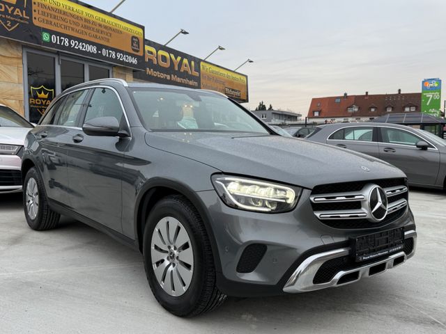 Mercedes-Benz GLC 220 d 4Matic-1.Hand-Led-Navi-Parkassistent