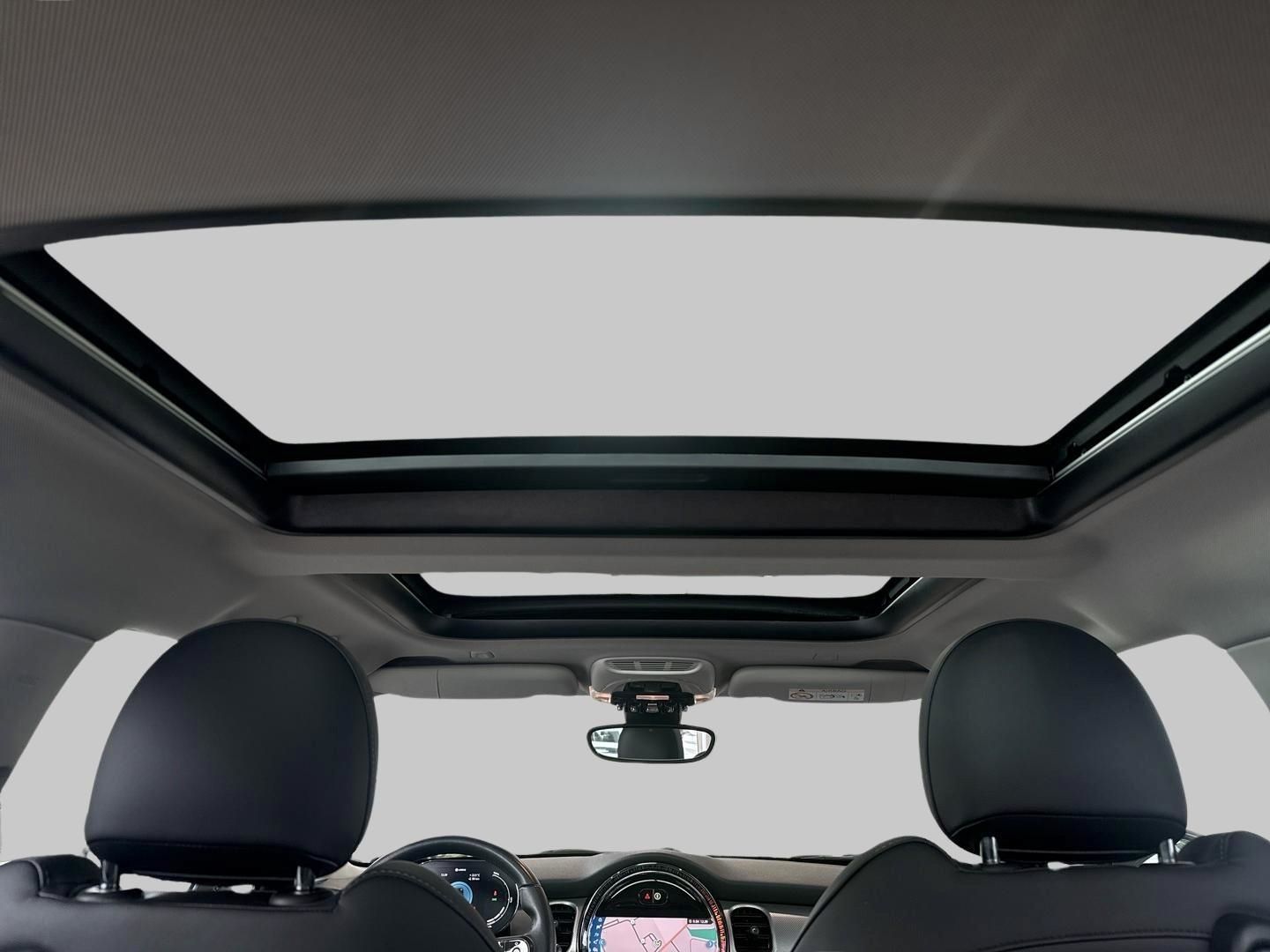 MINI Cooper SE - Bild 16
