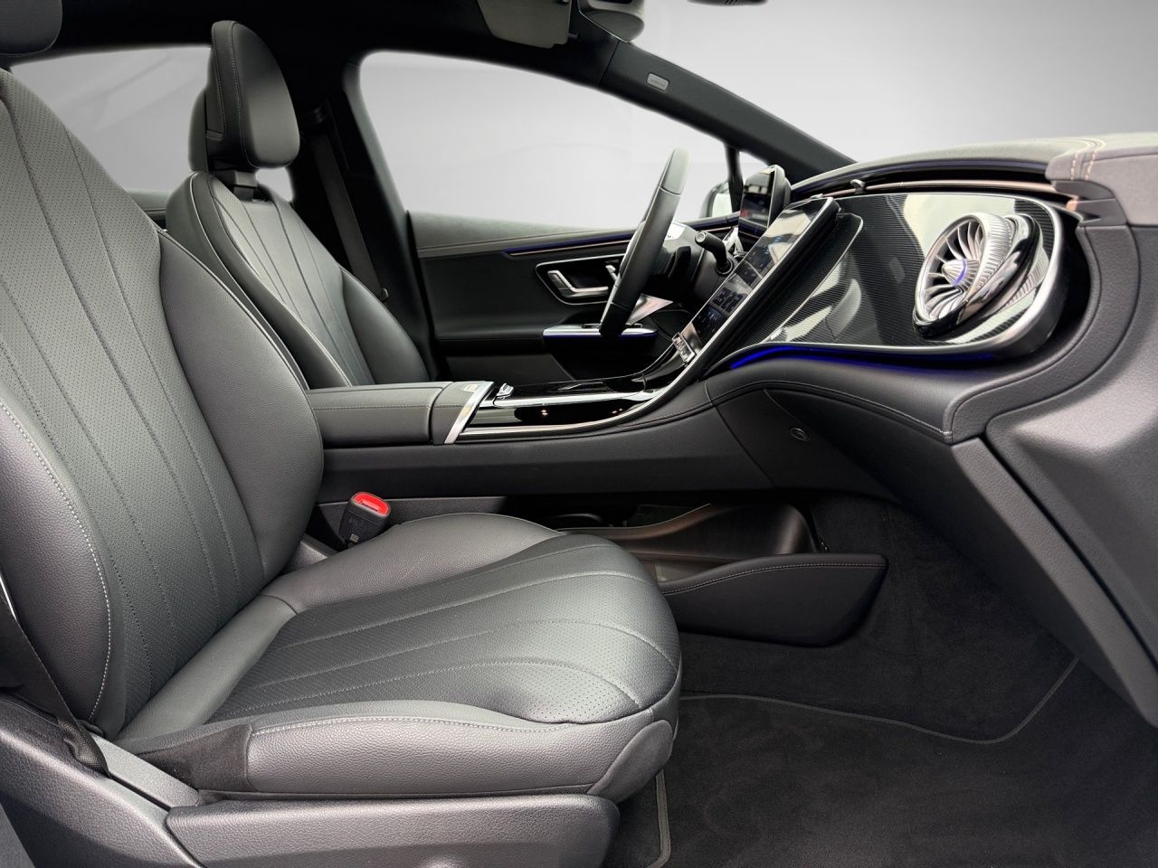 Mercedes-Benz EQE 300 Electric Art Pano Distronic Memory foto 25