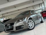 Audi TT Coupe/Roadster 1.8 TFSI Coupe//NAVI/XENON/MMI