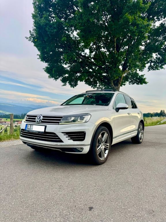 Image of Volkswagen Touareg