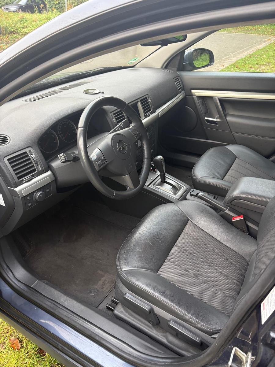 Opel Vectra 2009 — engine 1.910 cm³, 150 HP (110kW)