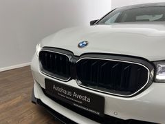 BMW 520i / M-PAKET EXCLUSIVE / 2.HD / NUR 53.tKM / BMW 520i / M-PAKET EXCLUSIVE / 2.HD / NUR 53.tKM /