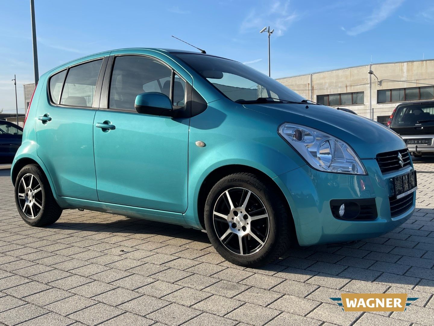 Fahrzeugabbildung Suzuki Splash Club Automatik Sitzheizung Klimaanlage