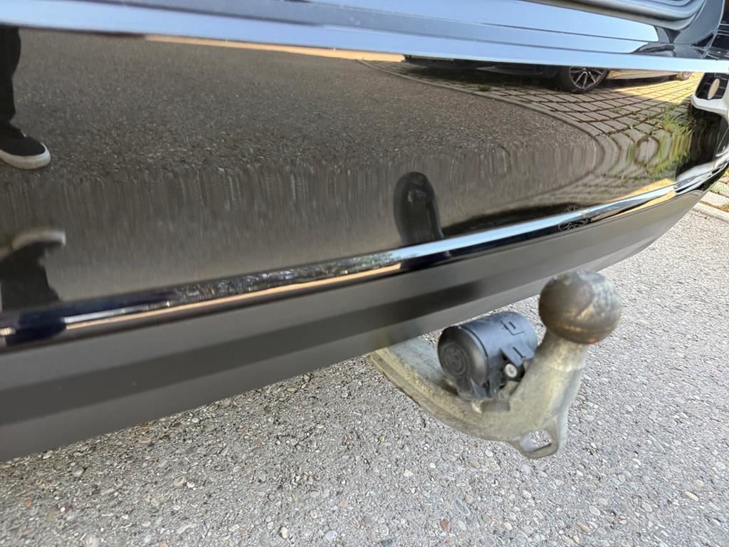 BMW 530i Touring Aut. AHK Business RFK SHZ Driv.Ass foto 19
