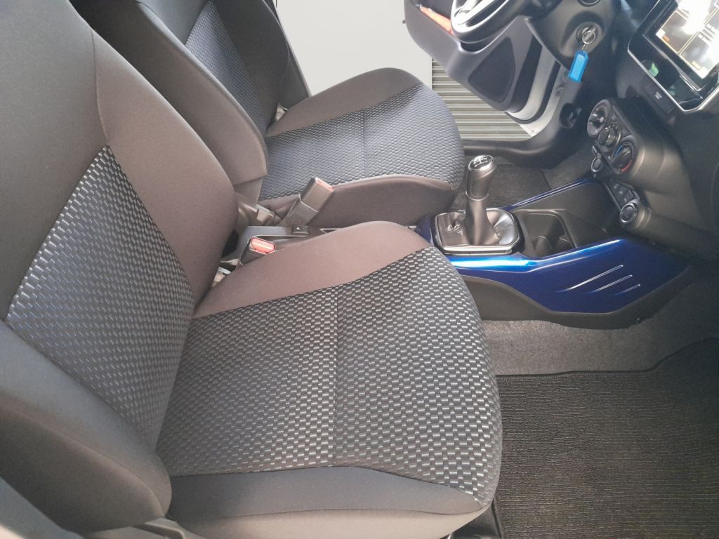 Fahrzeugabbildung Suzuki Ignis 1.2 Dualjet Hybrid Allgrip Comfort