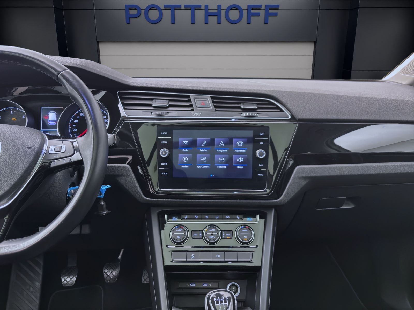 Volkswagen Touran - Bild 13