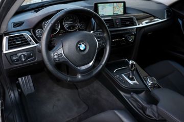 BMW 330 - 12