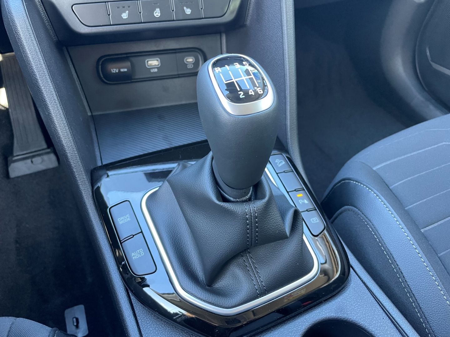 Fahrzeugabbildung Kia Sportage Vision LED Navi Kamera Klima DAB SHZ