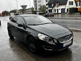 Volvo S60 D3 2.0 Diesel 5 Zylinder Automat... - Volvo S60: 2.5