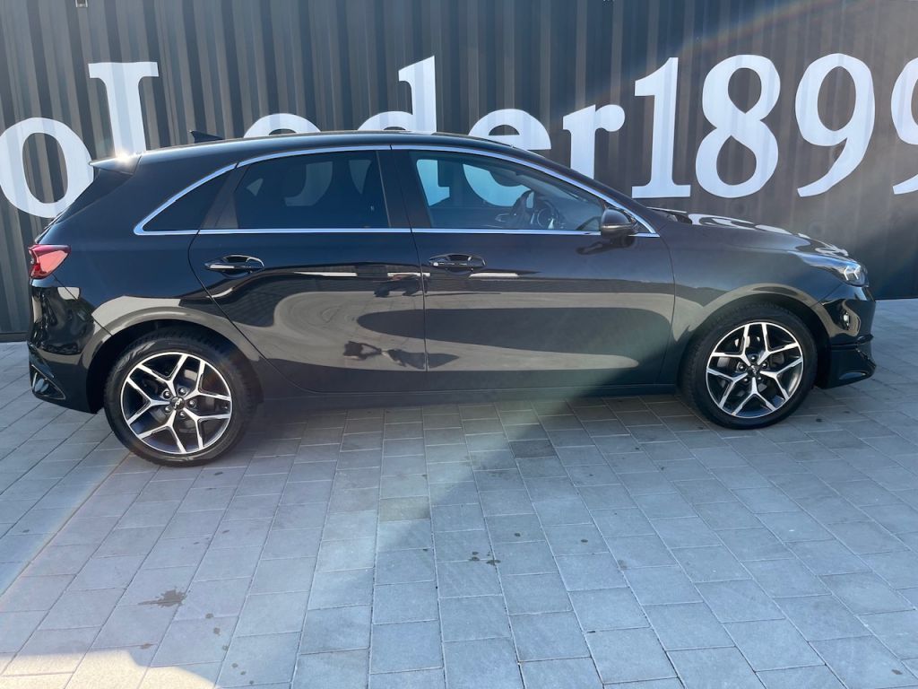 Kia Ceed 1.5 T-GDI DCT7 OPF Vision imagem 3