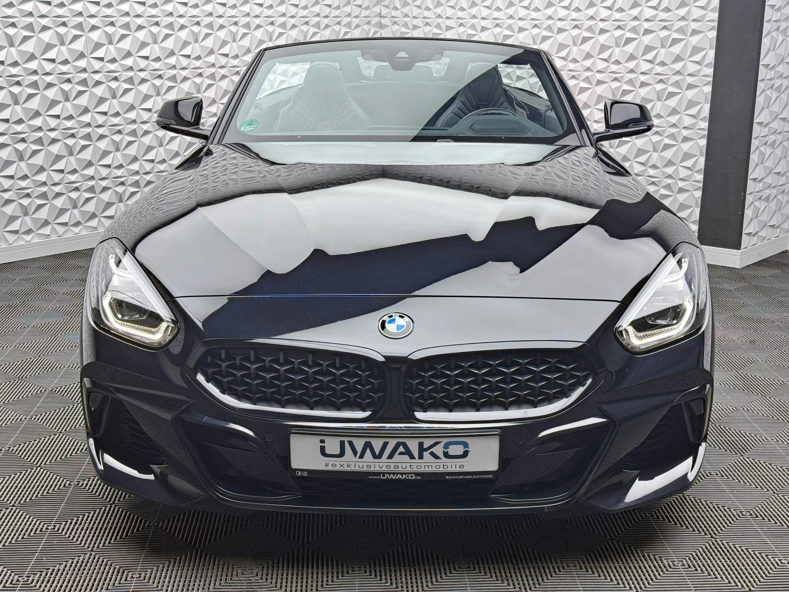 Fahrzeugabbildung BMW M40i M-PERFORMANCE/ACC/H&K/HUD/LIVE/DA+/RCAM/KEY