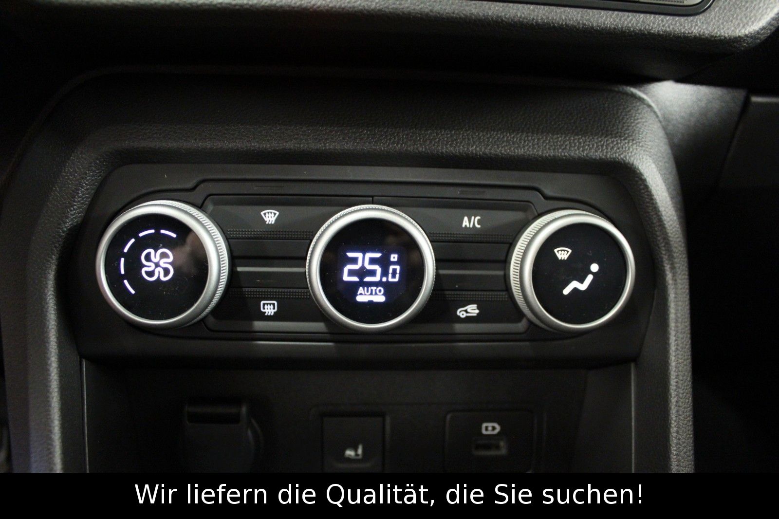 Fahrzeugabbildung Dacia Jogger TCe 110 Extreme+*7-Sitzer*