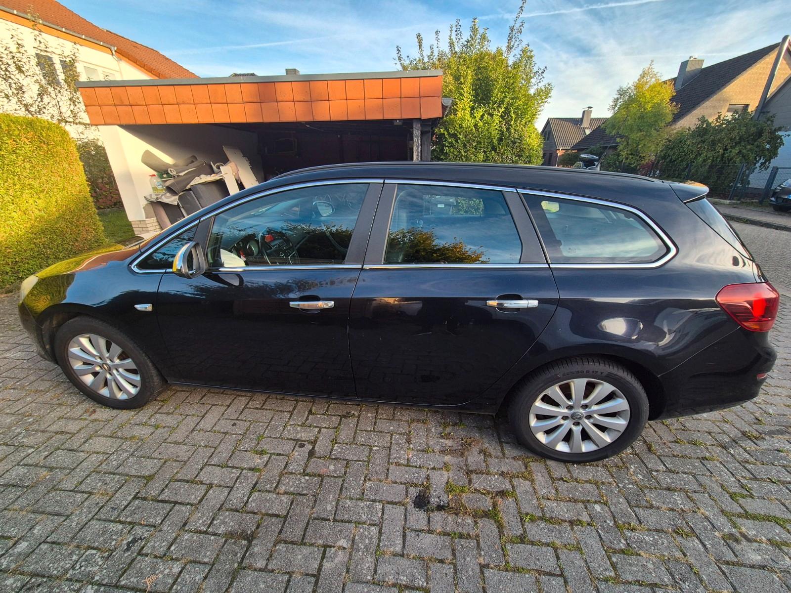 Opel Astra 2011 — engine 1.686 cm³, 125 HP (92kW)