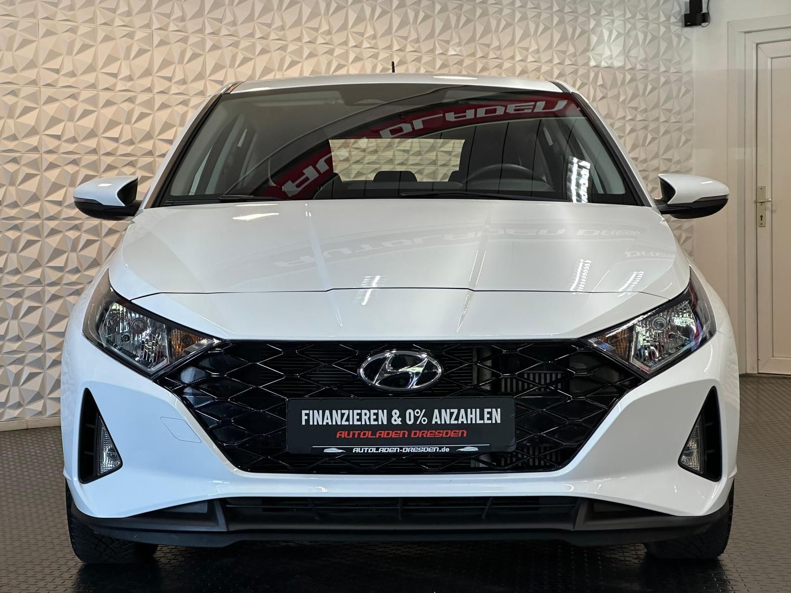 HYUNDAI i20 1.0-GDI SELECT AUTOMATIK#SHZ#LH#TEMP#BT#SPUR - Image 3