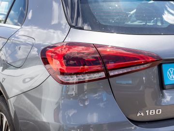 Mercedes A 180 - 9