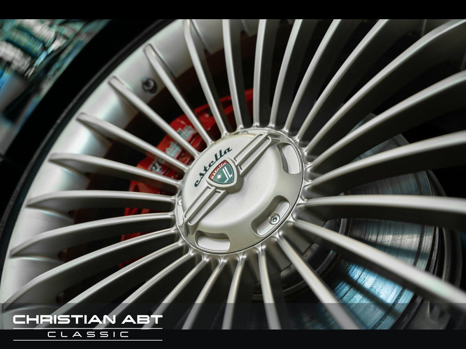 Fahrzeugabbildung BMW Estella Tender 5.7 Carbon-Kit * 1 of 1 * M40i