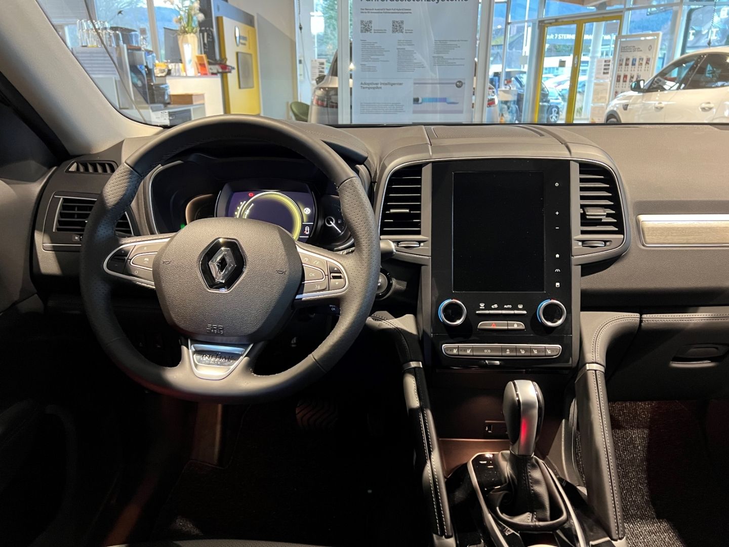 Fahrzeugabbildung Renault Koleos Initiale Paris 4x4 2.0 BLUE dCi 185 AHK A