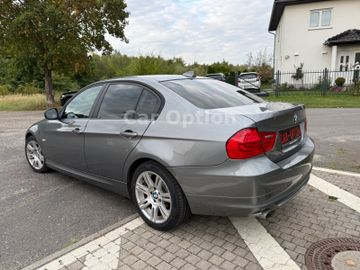 BMW 320 - 5