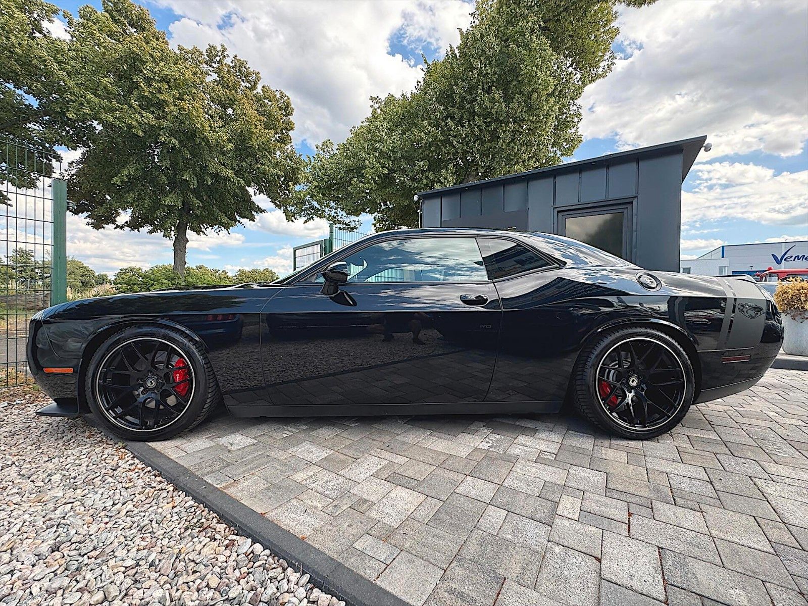 Fahrzeugabbildung Dodge Challenger 6.4 R/T 392 Black Edition Performance
