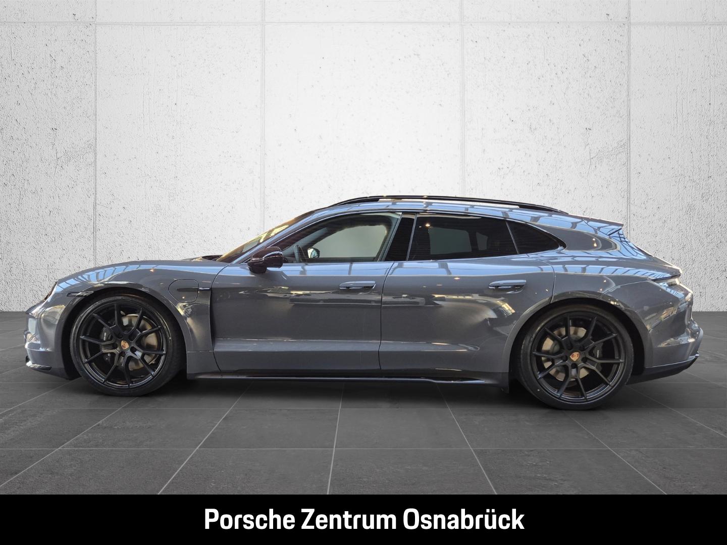 Porsche Taycan Sport Turismo Black Edition