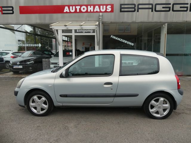 Renault Clio II Dynamique Automatik