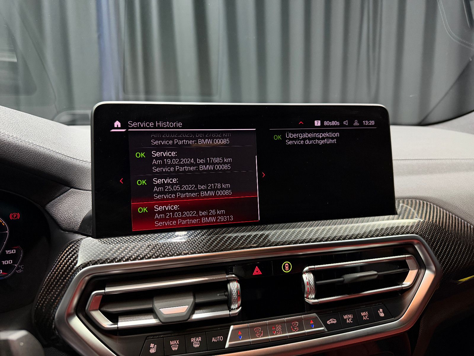 Fahrzeugabbildung BMW X4 M Competition |CARBON|H/K|LASER|HuD