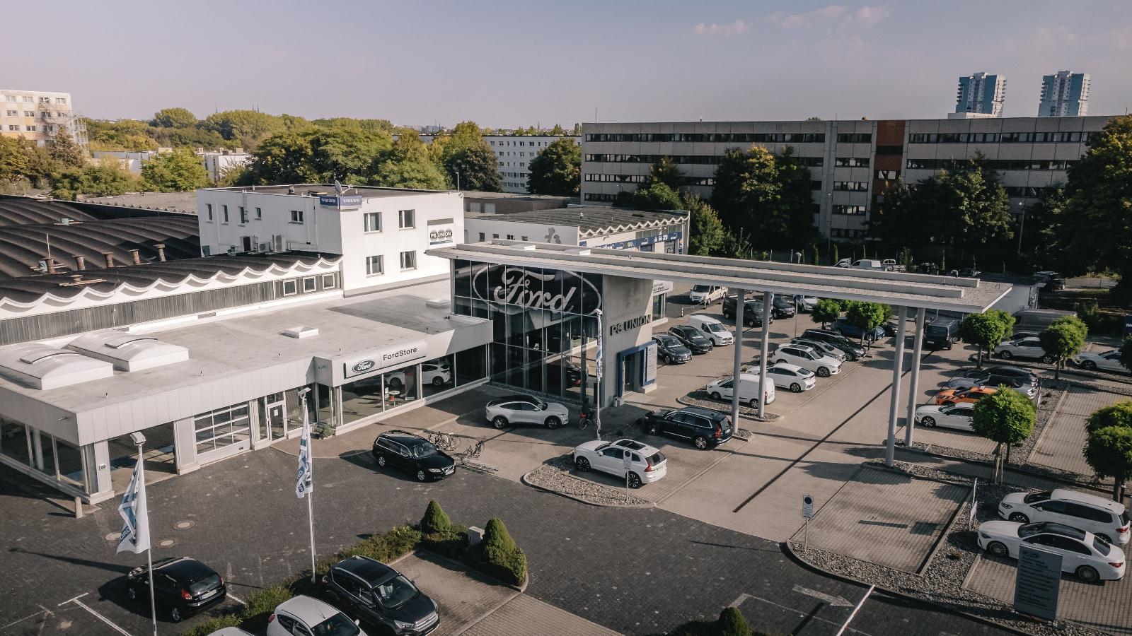 showroom-image-main