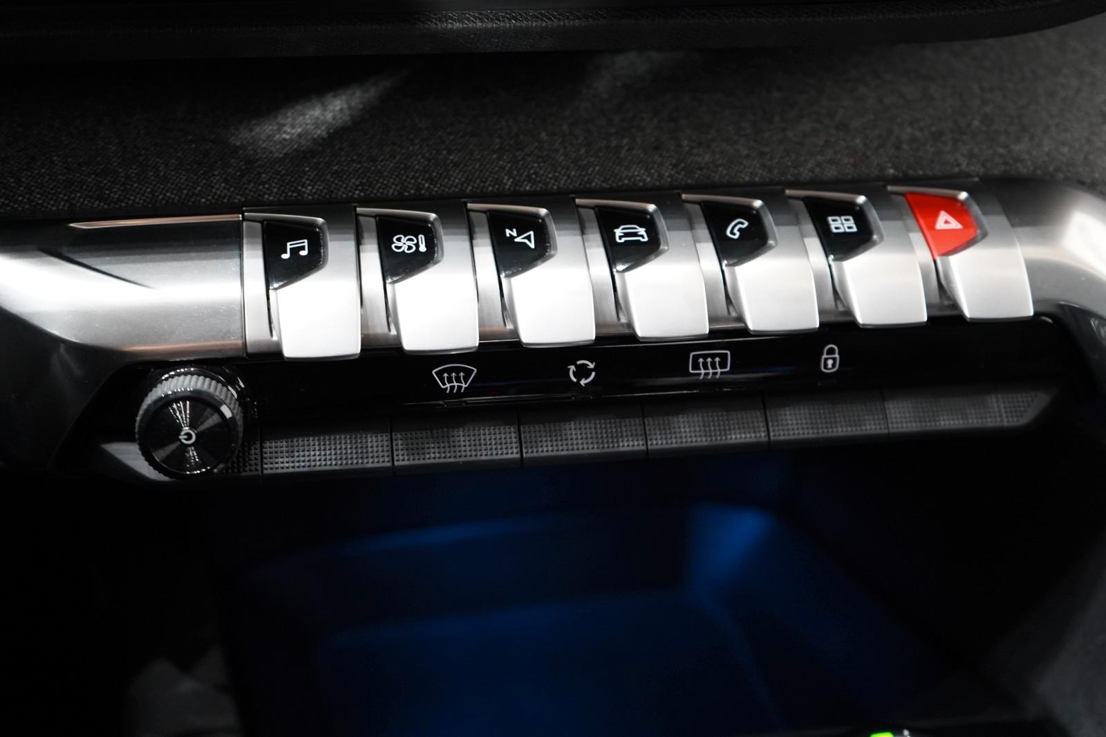 Peugeot 3008 Allure*Automatik*2.Hand*Kamera*Navi*