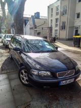 Volvo V70 2.4 T Premium Premium - gebrauchte Volvo V70 aus dem Jahr 2002