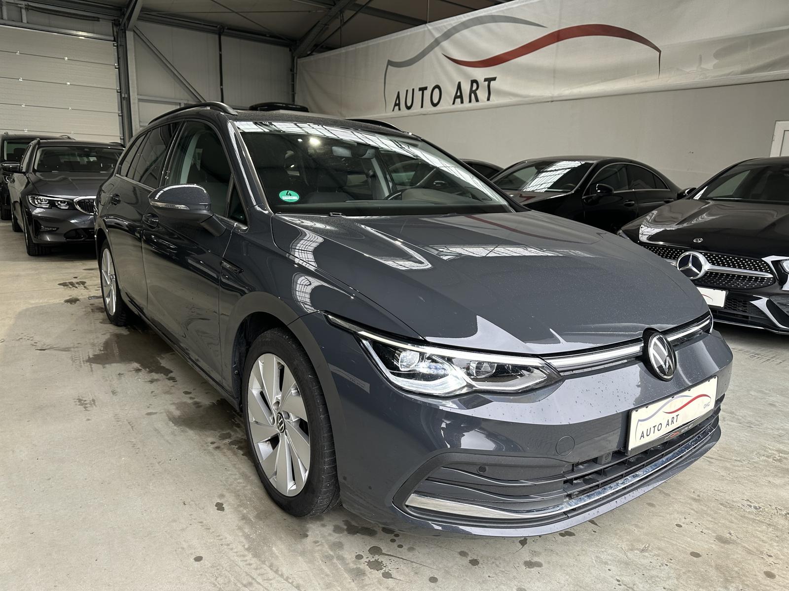 Volkswagen Golf Style STHZ Pano AHK H&K LED DAB ACC