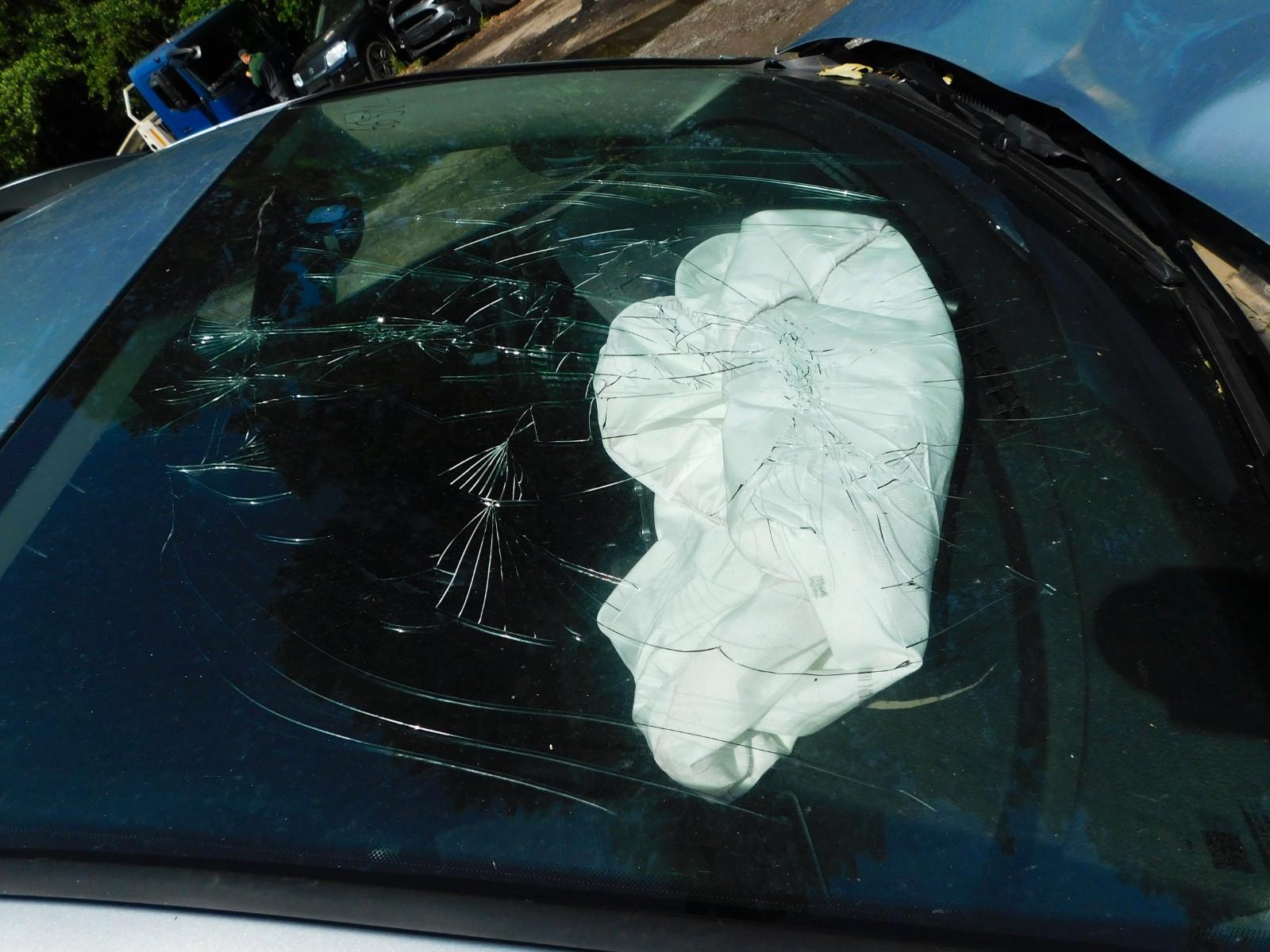 Volkswagen Passat 2014 — photo 16
