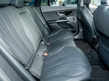 2022 Mercedes-BENZ EQE 缩略图 13