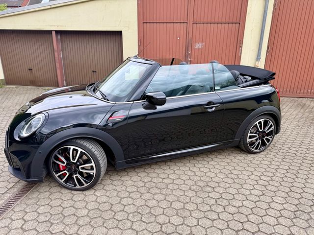 MINI John Cooper Works Cabrio JCW Cabrio Classic ...