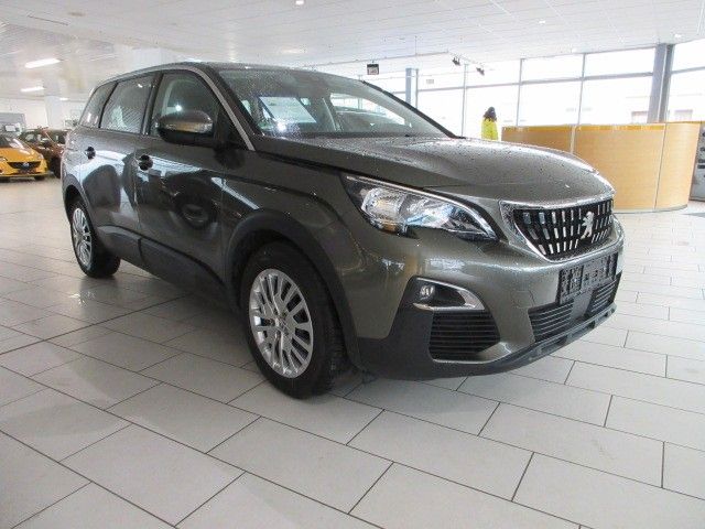 Fahrzeugabbildung Peugeot 5008 Basis 1.5D LED/AHK/PDC/TEMPOMAT